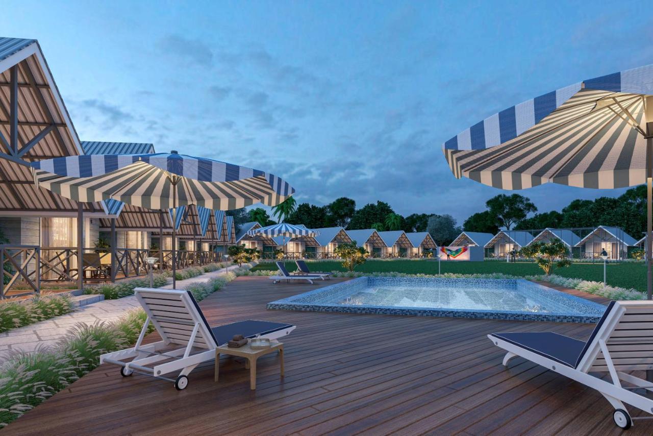 Praveg Beach Resort Daman, Jampore Beach Damão Exterior foto